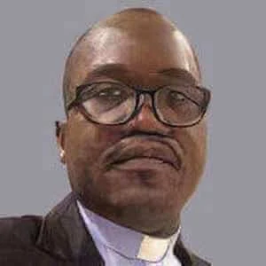 Retrato de Edem Anselme Afoutou
