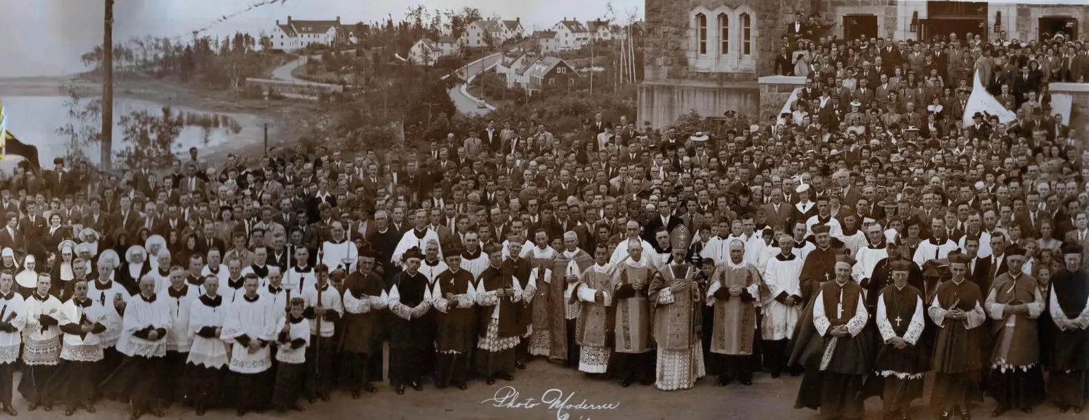 Fotografía histórica de la presencia eudista en Baie-Comeau